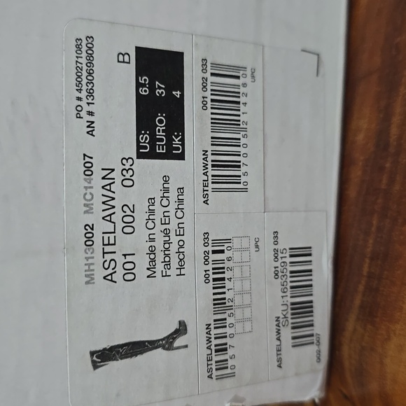 Boots new never use size 6.5 USA - Picture 5 of 8